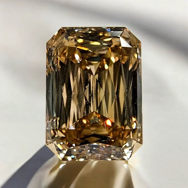 Emerald Cut Diamonds: A Fresh Take on Timeless Sophistication