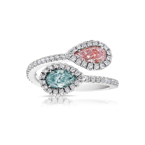 Unique blue diamond. pink diamond. two stone ring. 2 stone ring. pink and blue pear shape diamond.
