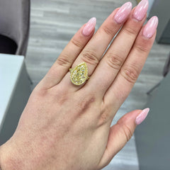 8 carat yellow diamond ring. Yellow diamond engagement ring. Yellow diamond radiant cut. Yellow diamond ring. Yellow diamond jewelry.