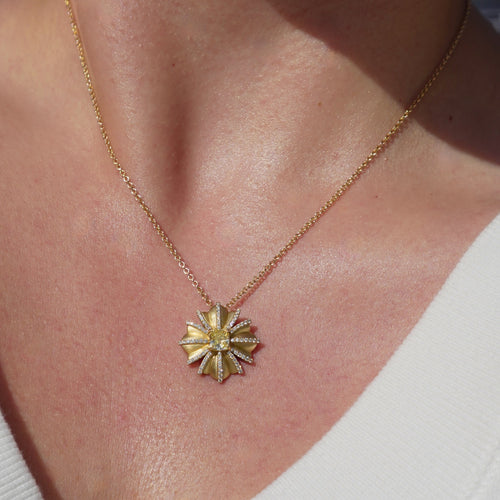 The Meelie Flower Diamond Pendant