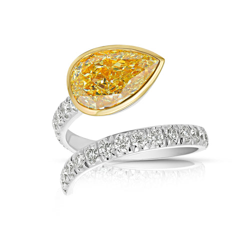 Yellow DIamond in Bezel Spiral Ring