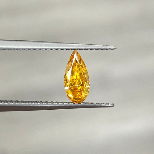 orange diamond. vivid orange. vivid orange diamond.