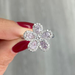 pink diamond ring. pink diamond flower. pink diamond fashion ring. floral diamond jewelry, unique jewelry inspiration