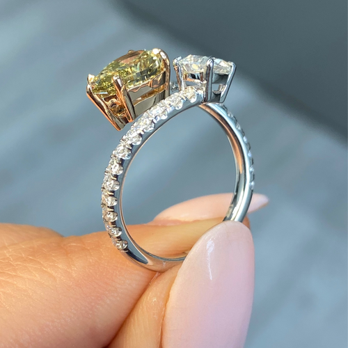 Chameleon Diamond Spiral Ring