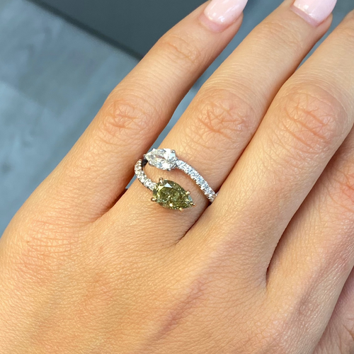 Chameleon Diamond Spiral Ring