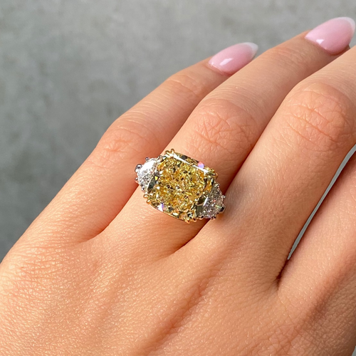 10ct Fancy Light Yellow Cushion Cut Diamond Engagement Ring