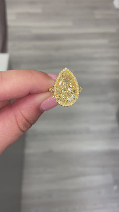 8 carat yellow diamond ring. Yellow diamond engagement ring. Yellow diamond radiant cut. Yellow diamond ring. Yellow diamond jewelry