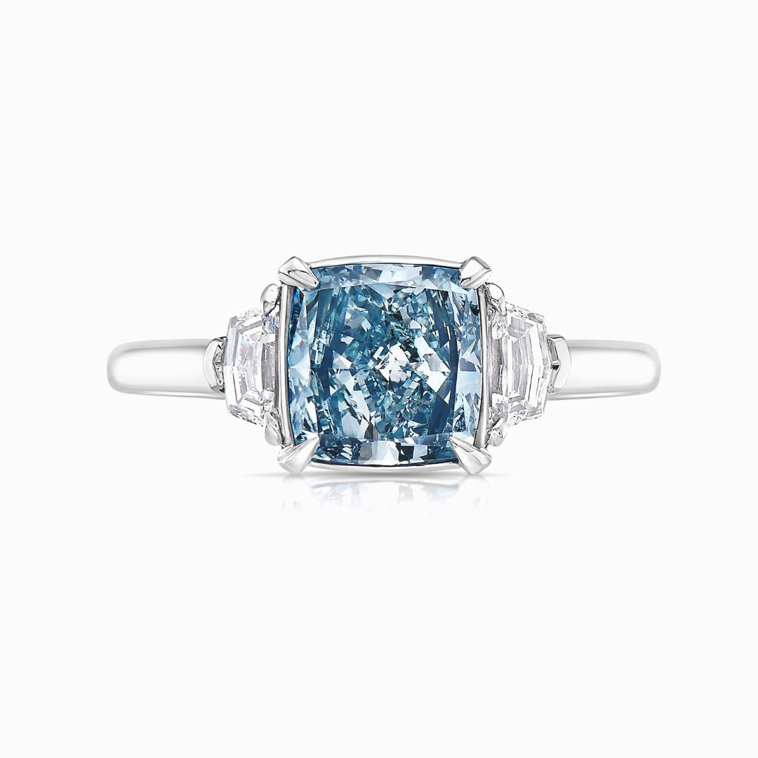 1.67ct Fancy Light Blue Green Diamond Ring