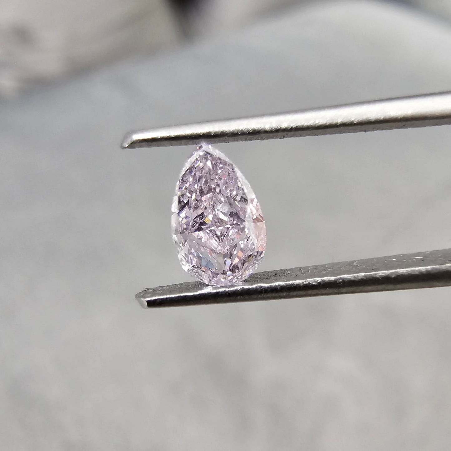 0.50 & 0.51 Carat Fancy Light Pinkish Purple Diamonds GIA Certified Diamonds SI1 Clarity Very Good + Good Cutting No Fluorescence