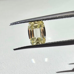 radiant cut diamond, unique cut diamond, yellow diamond, canary diamond, natural yellow diamond