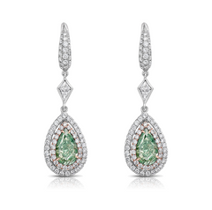 Natural Green diamond earrings. 2.50 carat green diamond earrings. Green Diamond Jewlery.