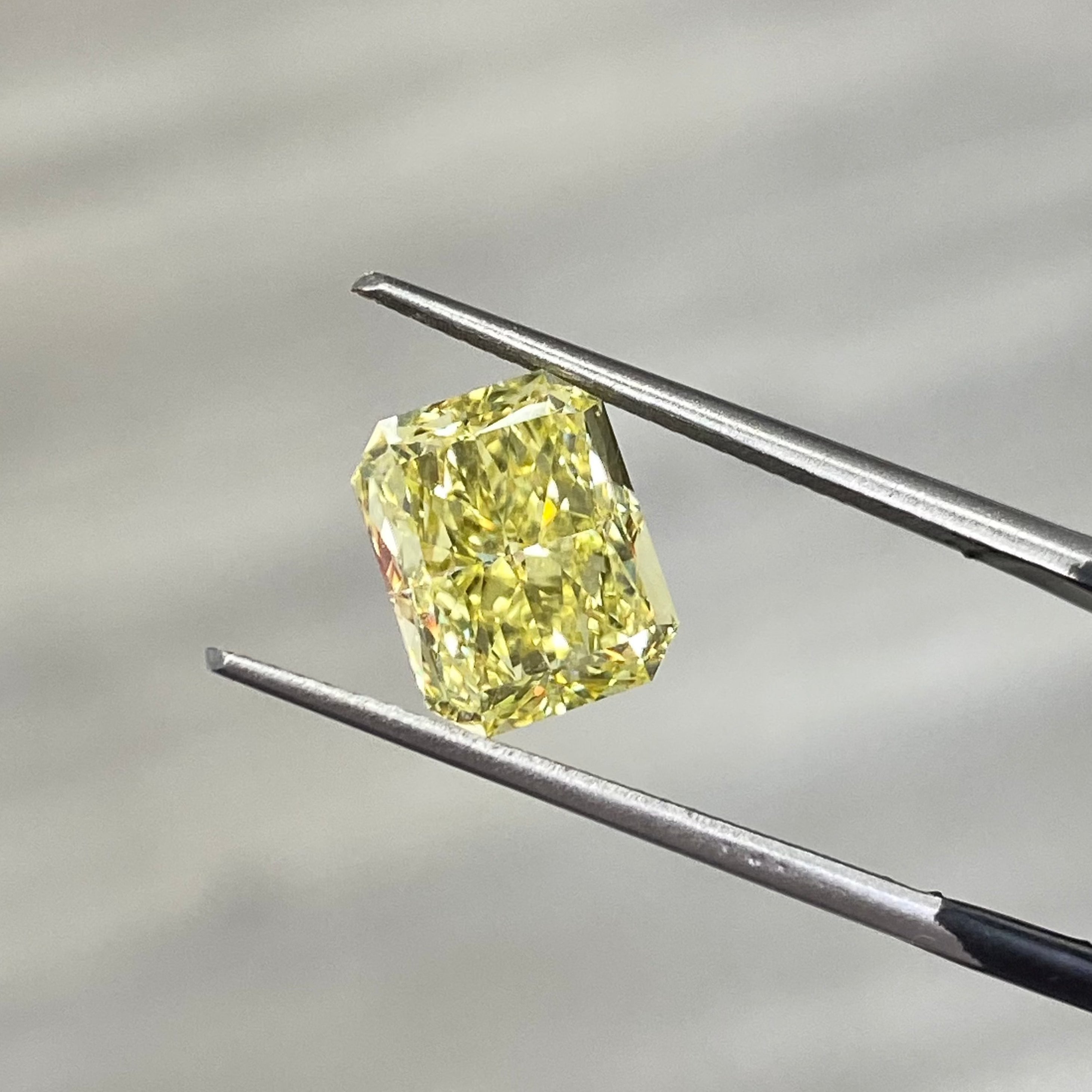 4.01ct GIA Fancy Intense Yellow Radiant - Loose Diamond