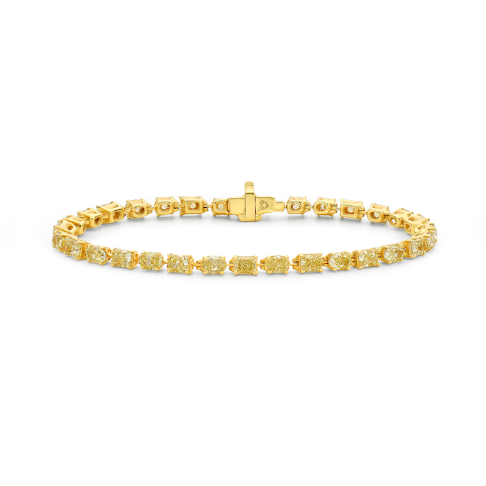 Fancy intense yellow diamond bracelet. Yellow diamond multi shape bracelet. Yellow diamond tennis bracelet. Canary diamond bracelet. Yellow diamond multi shape. Natural yellow diamond bracelet