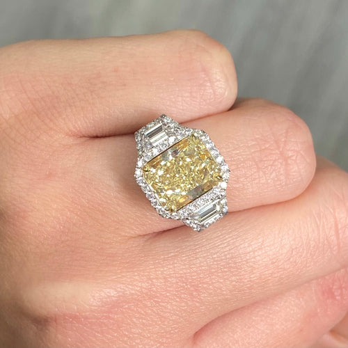 5 carat GIA Elongated Radiant Light Yellow Diamond Three-Stone Ring