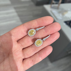 Yellow diamond earrings, diamond drop earrings, canary yellow diamond, fancy light yellow diamond, yellow diamond, yellow diamond earrings, yellow diamond oval, yellow oval diamond