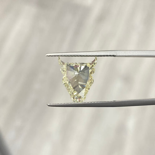 Bull Cut Diamond, canary yellow diamond, fancy color diamonds, natural yellow diamonds