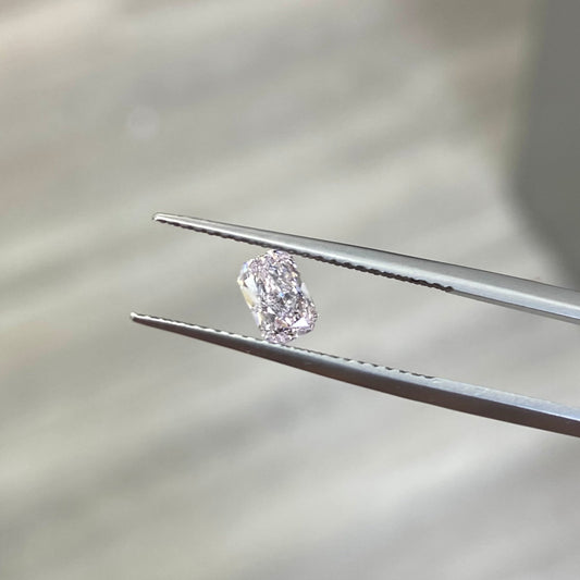 pink diamond. natural pink diamond. GIA certified pink diamond. pink radiant cut diamond.
