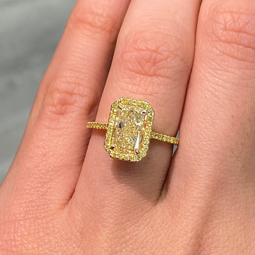 2 Carat GIA Light Yellow Elongated Radiant Yellow Halo Diamond Ring