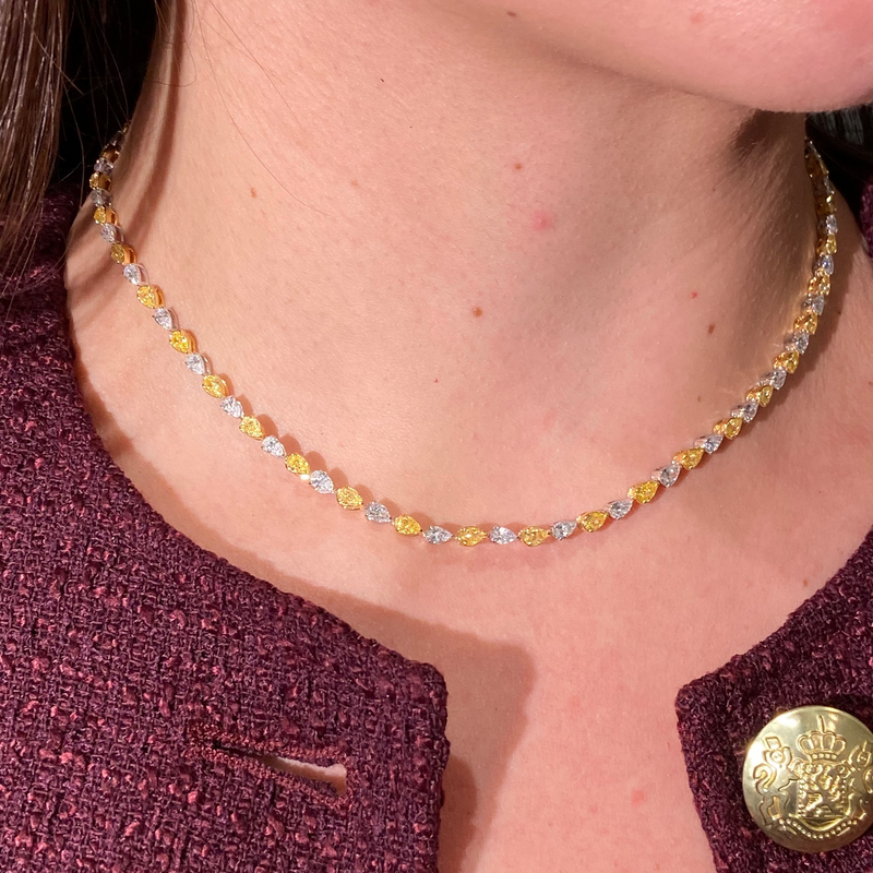 11.5ct Alternating Fancy Yellow and White Pear Diamond Necklace