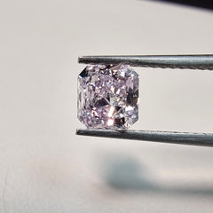 Natural pink diamond, GIA certified pinkish purple radiant cut diamond natural purple diamond.