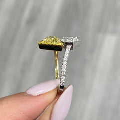 yellow diamond ring. 2 stone ring. two stone ring. unique yellow diamond ring