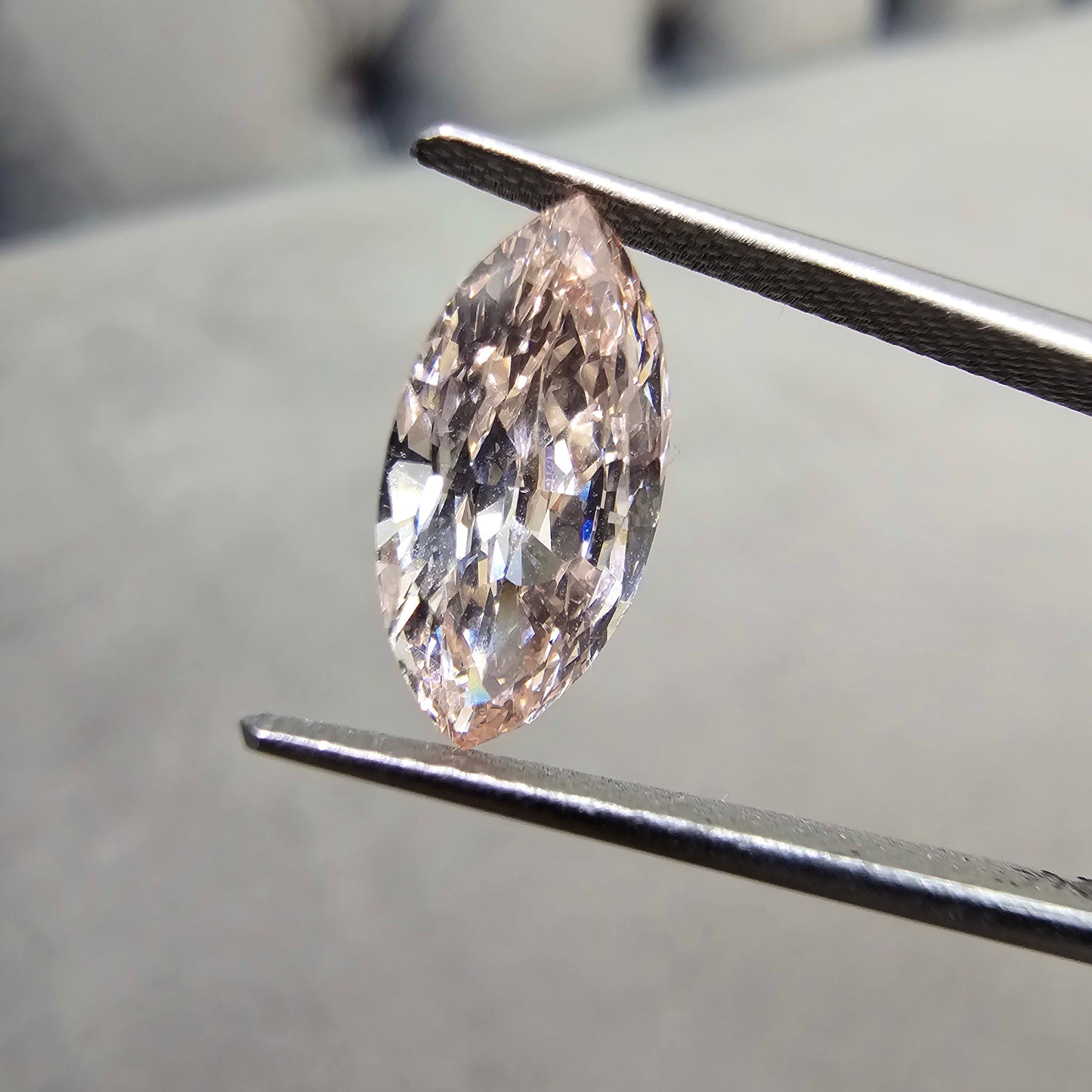1.07 Carat Fancy Brownish Pink Diamond Radiant Cut Diamond Flawless Clarity Excellent + Very Good Cutting No Fluorescence GIA Certified Diamond