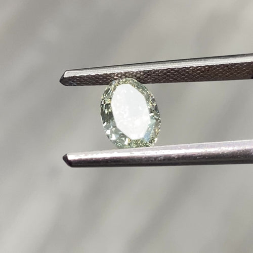1.75ct Green Oval Dimaond - Loose
