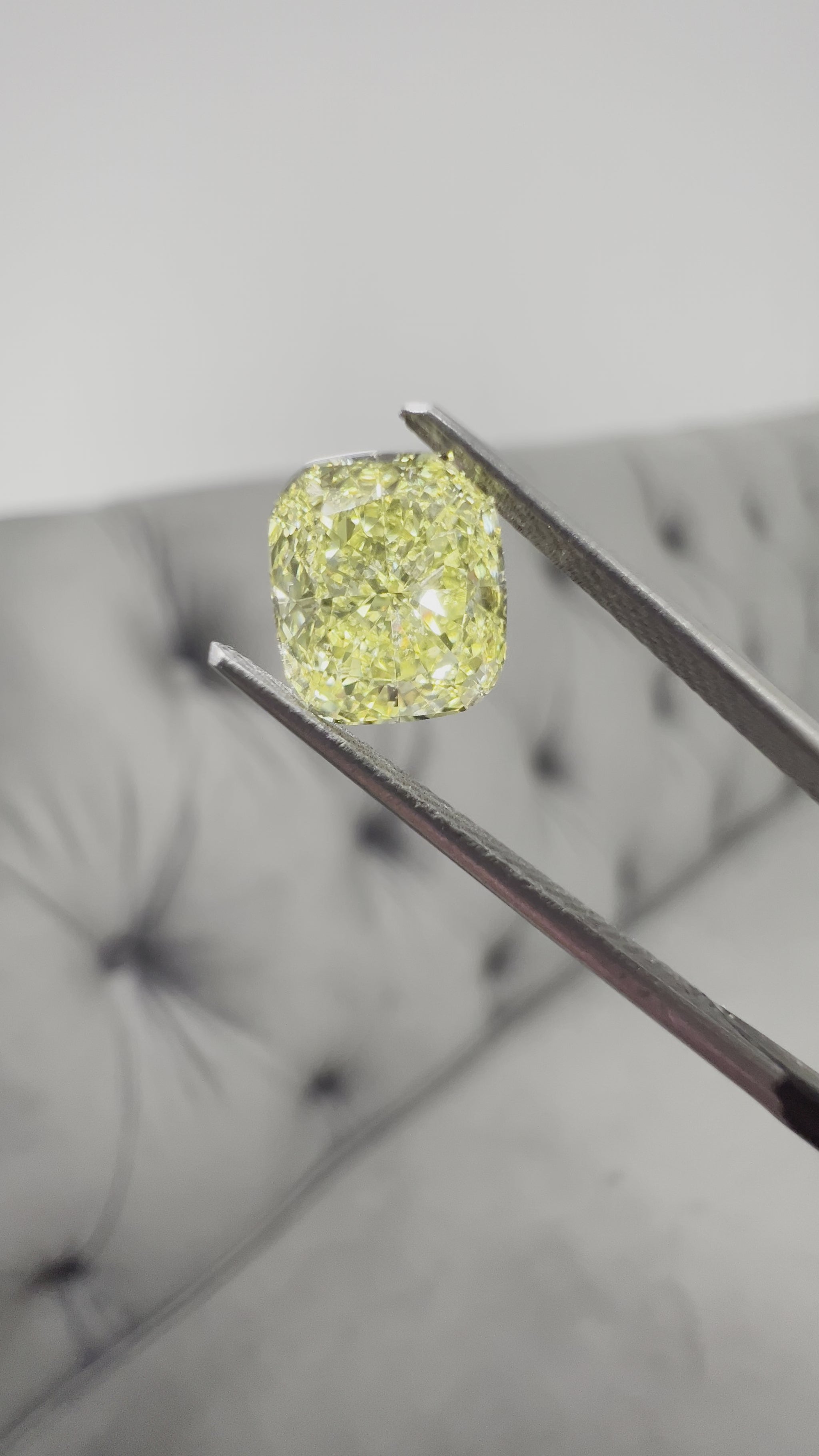 Fancy intense yellow diamond. GIA intense yellow. GIA cushion cut. Canary yellow bright cushion cut.