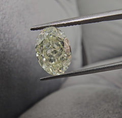 4.57ct Light Yellow (UV) Oval SI1- Loose Diamond