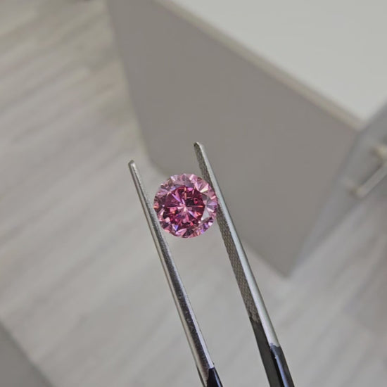 natural fancy intense pink diamond, rare round pink diamond