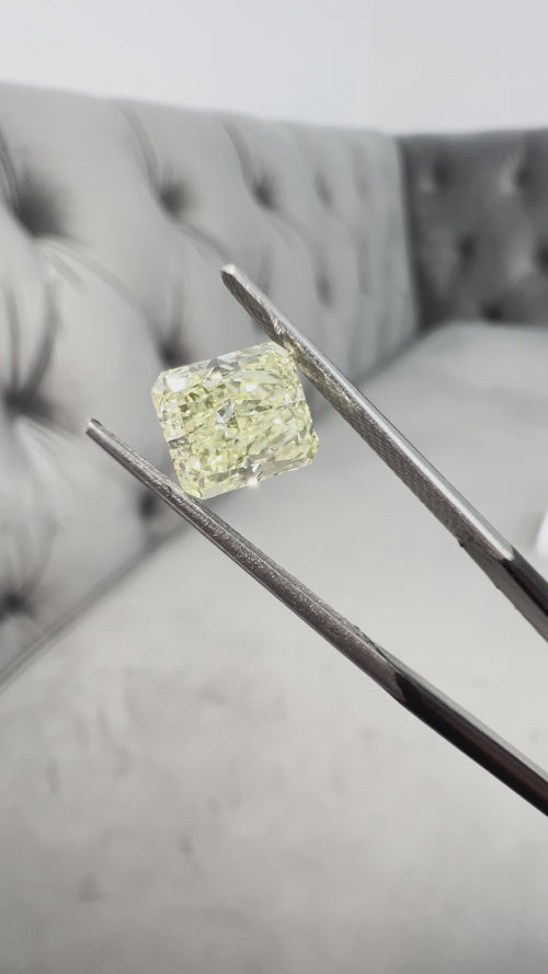 Elongated yellow diamond radiant cut. Long yellow diamond radiant cut. Long radiant diamond.