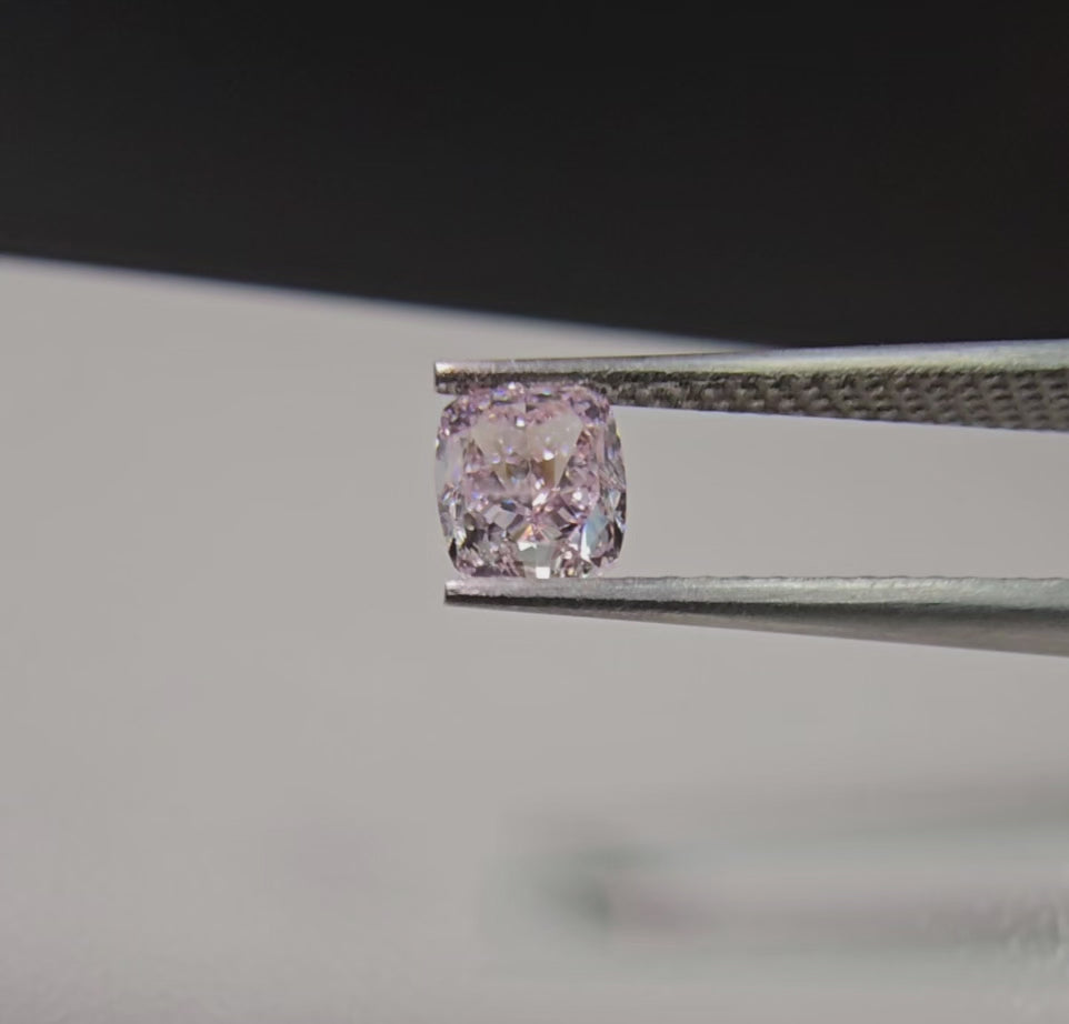Natural pink diamond, GIA certified with VVS1 clarity