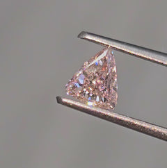 0.29ct GIA Fancy Orangy Pink SI1 Trillion - Loose