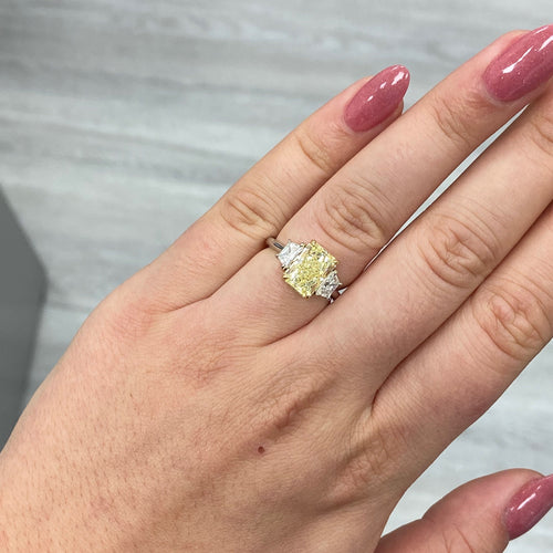 Old money elongated radiant cut yellow diamond ring, GIA certified. 