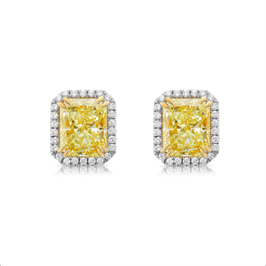 6 carat light yellow diamond earrings. Diamond earrings. Yellow diamond earrings. Yellow diamond studs. Yellow diamond jewelry